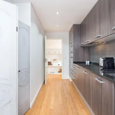 Apartment Expo *